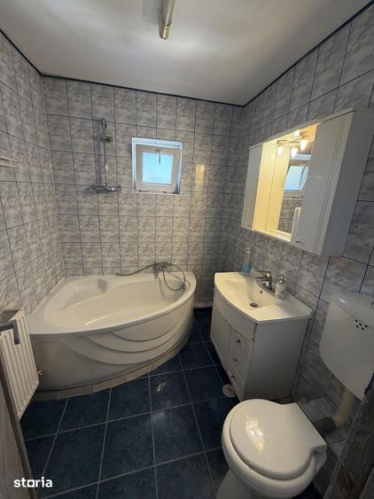 Apartament cu 2 camere semidecomandat în Rahova
