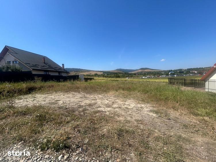 Teren de 450 mp, în Gârcina