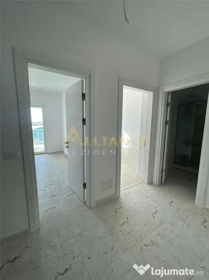Apartament cu 3 camere decomandat în Apărătorii Patriei