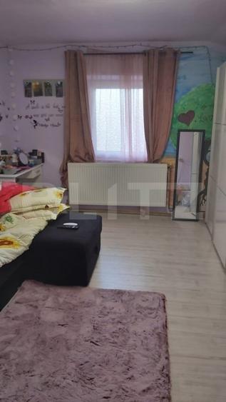 Duplex cu 3 camere cu Piscina în Copăceni