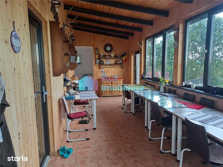 Casă cu 4 camere cu Teren 10000 Mp în Fântâna Mare