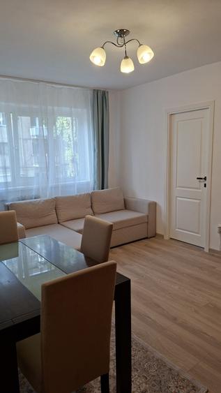 Inchiriez apartament 2 camere - 3