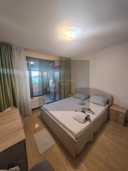 Apartament cu 2 camere decomandat, mobilat în Central
