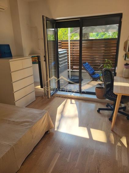 Apartament cu 2 camere semidecomandat în Herăstrău