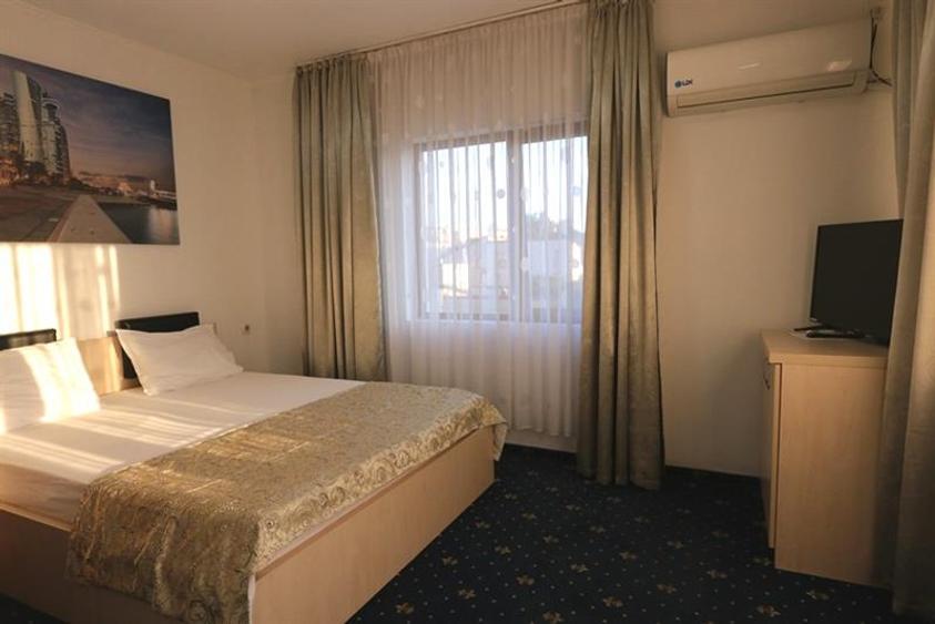 Hotel/Pensiune, de 451 mp, în Antiaeriană