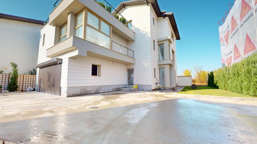 Casă individuală cu 7 camere cu Canalizare în Pipera