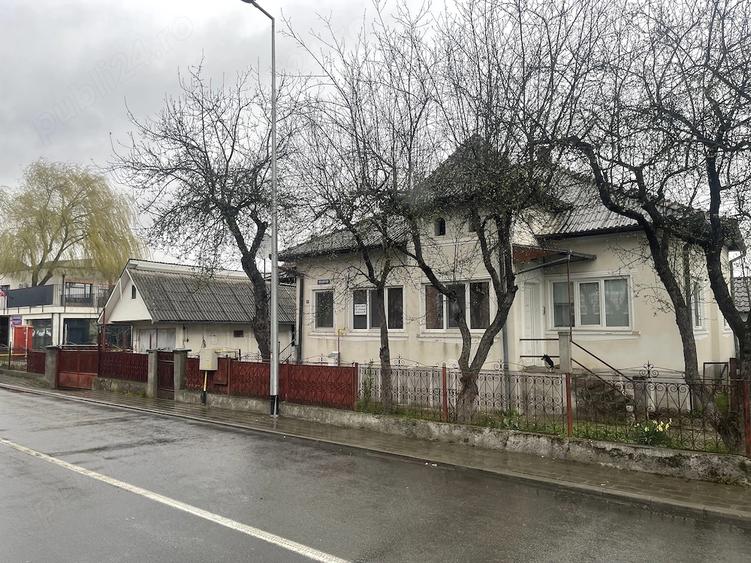 Casă cu Teren 542 Mp în Central