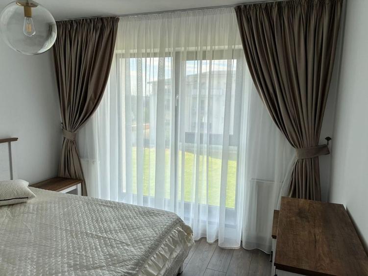 Apartament cu 3 camere decomandat în Fundeni