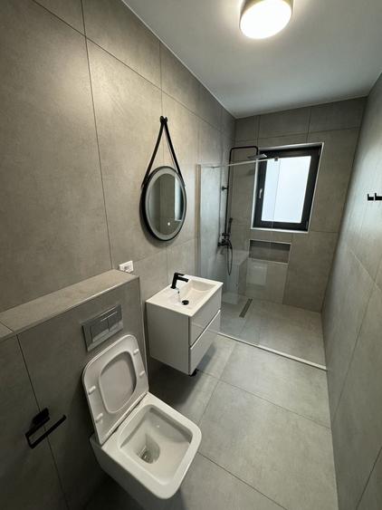 Apartament cu 2 camere decomandat în Exterior Vest