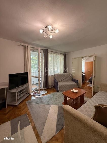 Apartament cu 3 camere decomandat în Tudor
