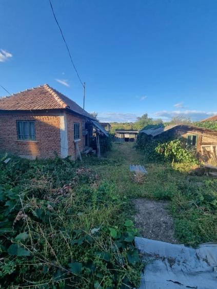 Teren Construcții intravilan de 1100 mp, în Filiași