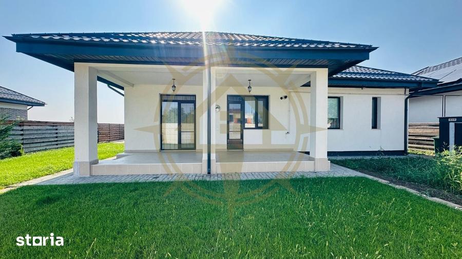 Casă cu 4 camere cu Teren 450 Mp în Tamași