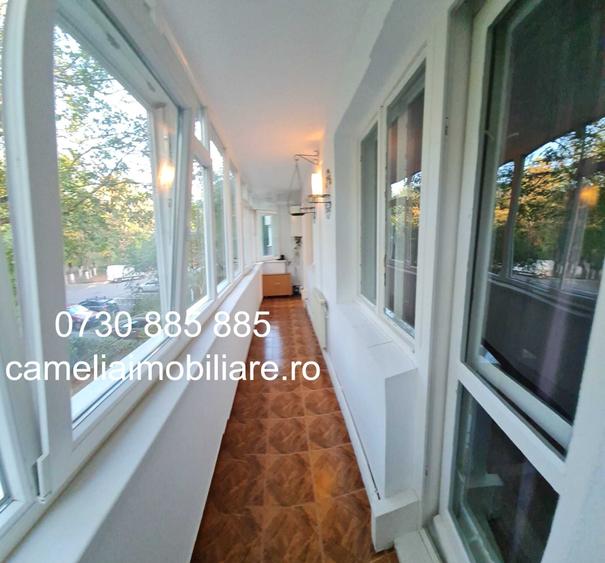 Apartament cu 4 camere semidecomandat în Gorjului