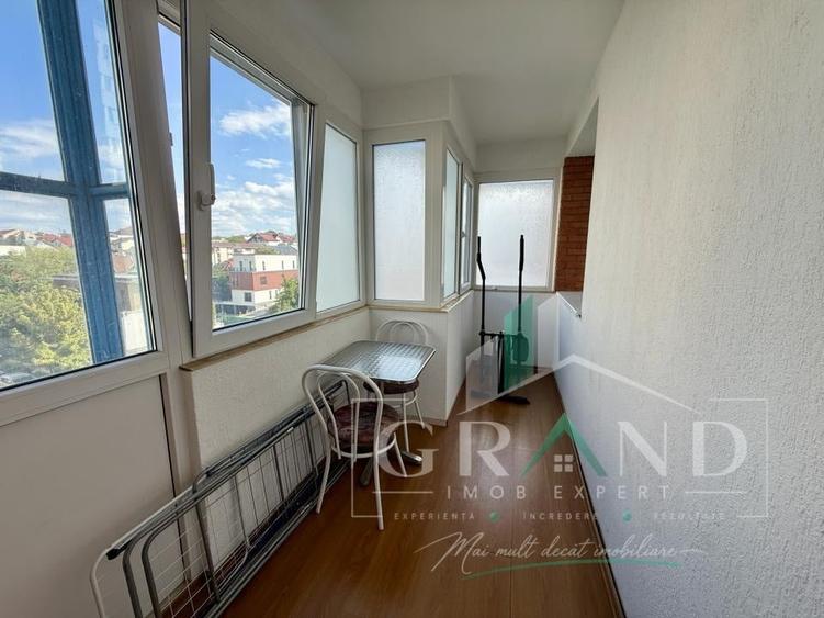 Apartament cu 4 camere decomandat, mobilat în Zorilor