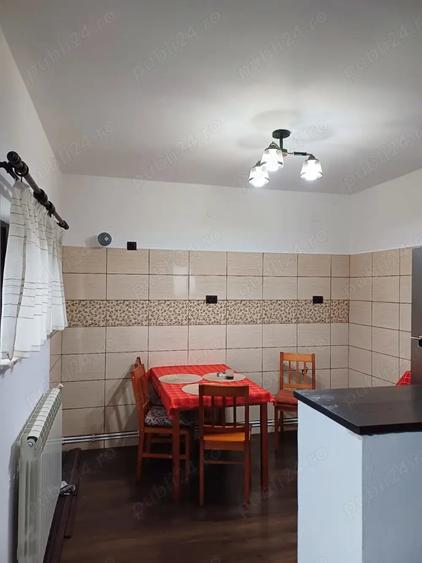 Casă cu 3 camere în Central