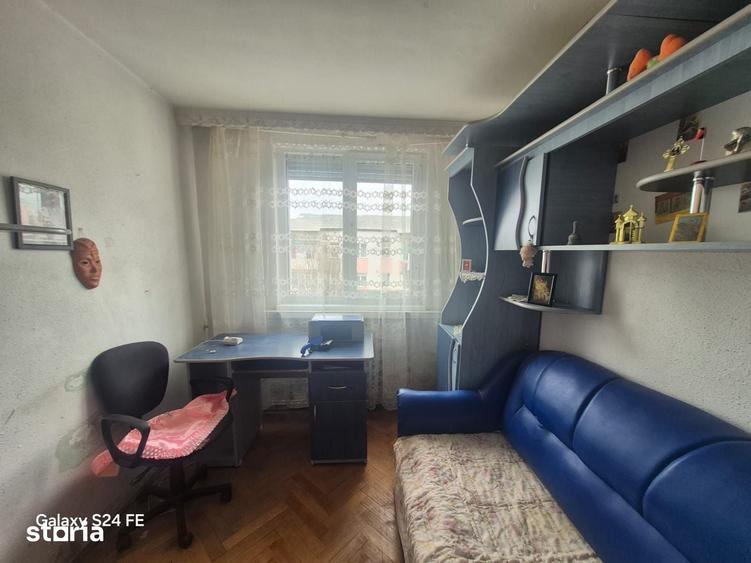 Apartament cu 3 camere în Dărmănești