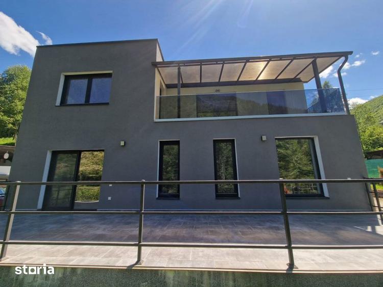 Casă cu 3 camere cu Canalizare în Gura Râului