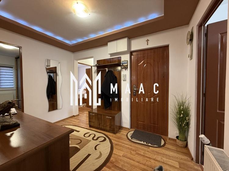 Apartament cu 4 camere decomandat, mobilat în Valea Aurie