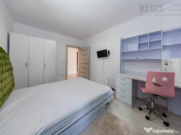 Apartament cu 4 camere decomandat în Avantgarden