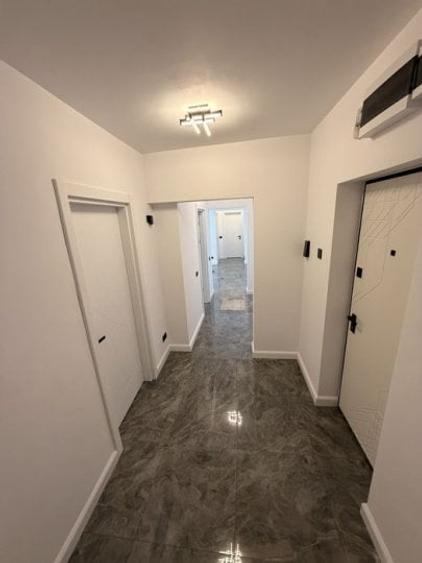 Apartament cu 3 camere decomandat, mobilat în Colentina