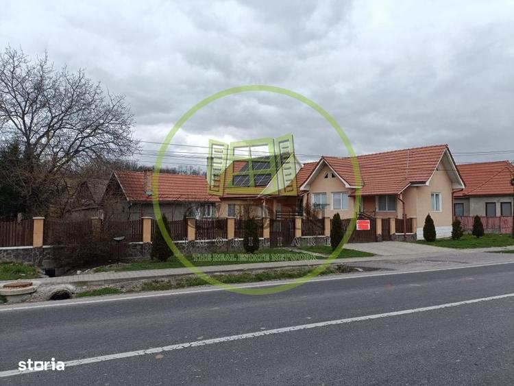 Casă cu 4 camere în Ideciu de Sus