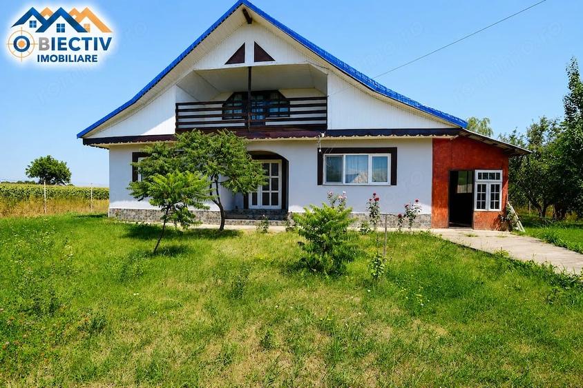 Casă cu Teren 1300 Mp în Slobozia (Roznov)