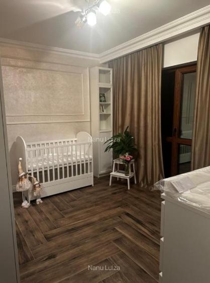 Casă cu 5 camere cu Teren 200 Mp în Titan