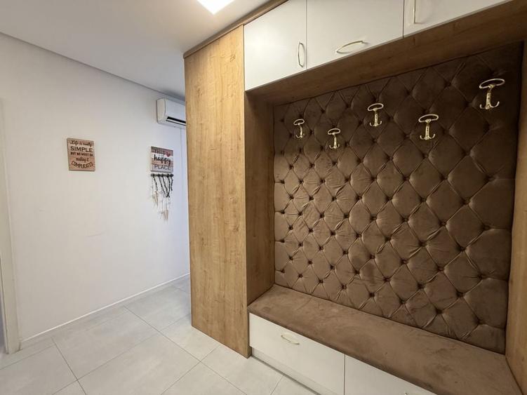 Apartament cu 2 camere în Centura