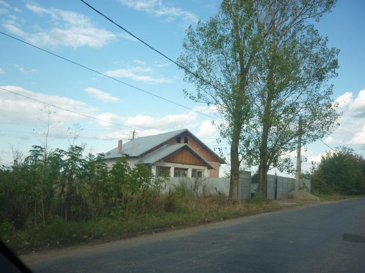 Teren Construcții intravilan de 5000 mp, în Periș