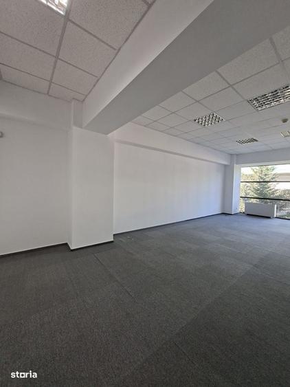 Spațiu comercial, de 70 mp, în Central
