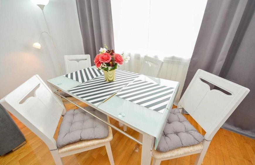Apartament cu 3 camere decomandat în Magheru