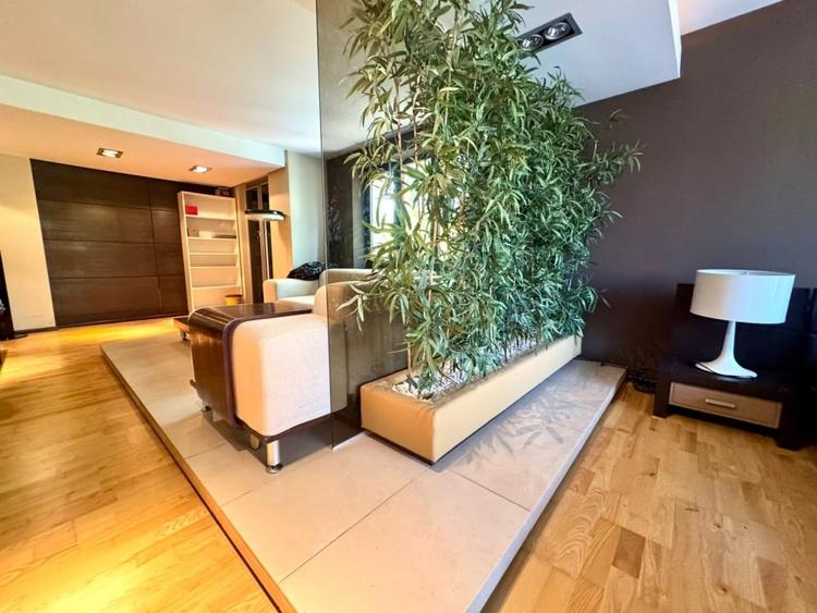 Apartament cu 2 camere semidecomandat, mobilat în Hașdeu
