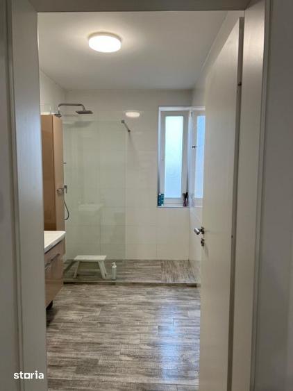 Apartament cu 3 camere, mobilat în Zorilor