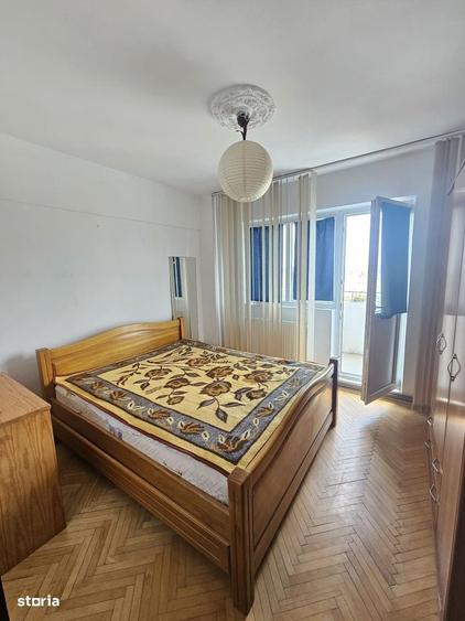 Apartament cu 2 camere decomandat în Piața Unirii