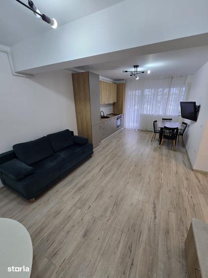Apartament cu 3 camere decomandat în Baciu