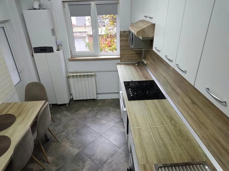 Apartament cu 2 camere decomandat în Mazepa 2