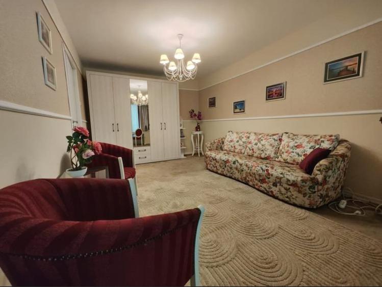Apartament cu 2 camere decomandat, mobilat în Drumul Taberei