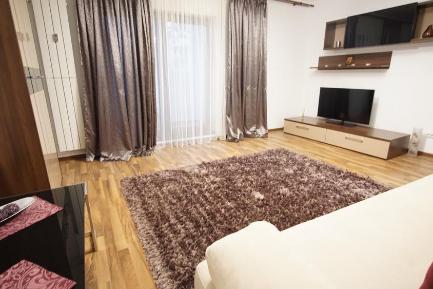 Timpuri Noi Nerva Traian Apartament 2 Camere Decomandat Renovat 2025 - 1