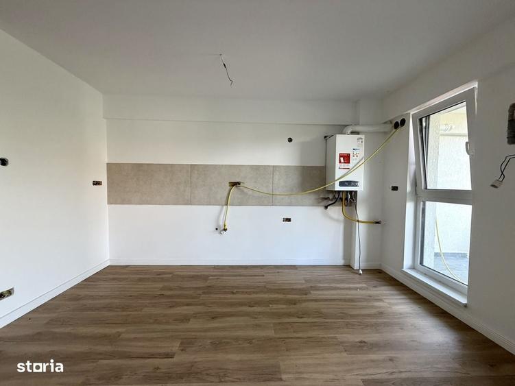 Apartament cu 3 camere în Păcurari