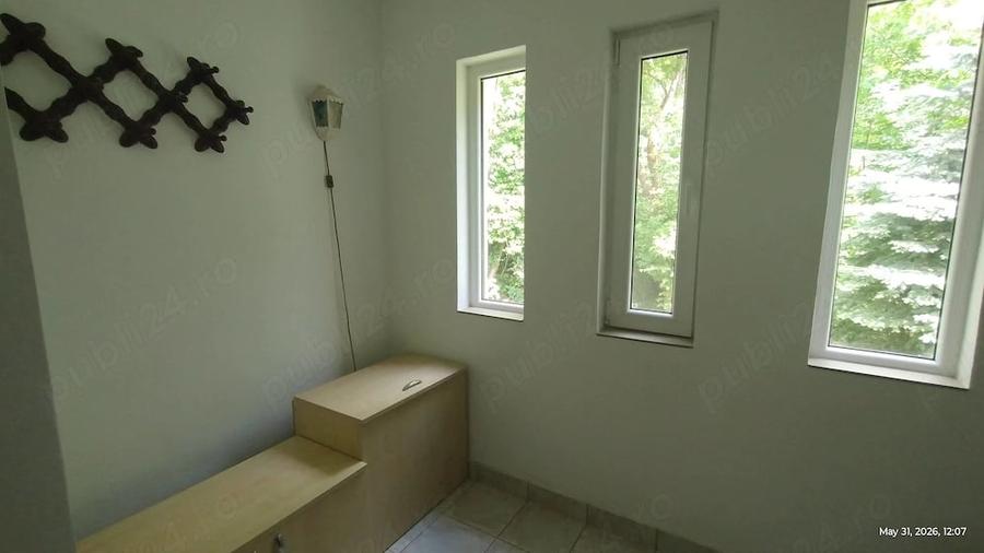 Casă cu Teren 1680 Mp în Govăjdia