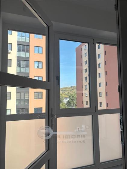 Apartament cu 2 camere semidecomandat în Lunca Cetățuii