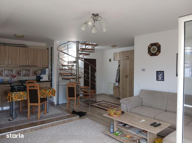 Apartament cu 3 camere în Florești