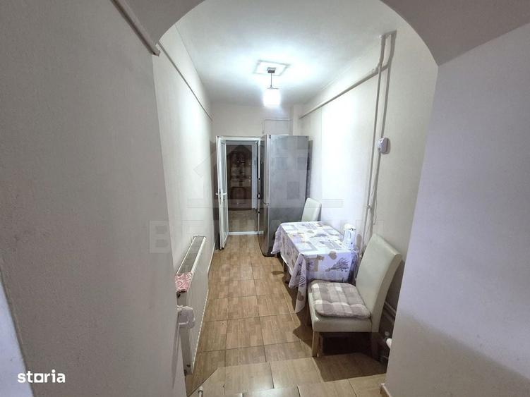Apartament cu 2 camere semidecomandat în Calea București