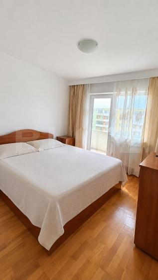 Apartament cu 3 camere decomandat, mobilat în Orăștie