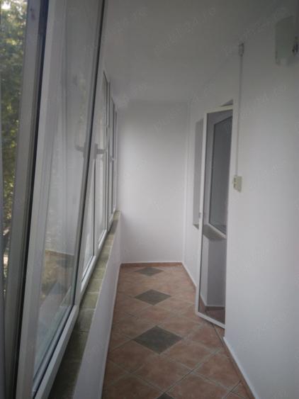 Garsonieră decomandată în Berceni