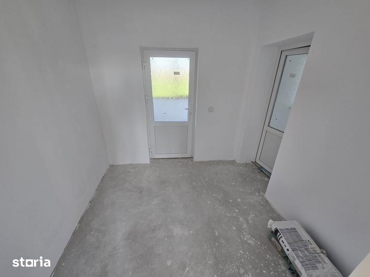 Casă cu 7 camere cu Teren 1775 Mp în Zădăreni