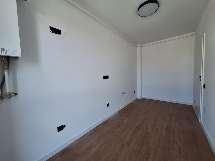 Apartament cu 2 camere, 40 mp, balcon, zona Eroilor - 7