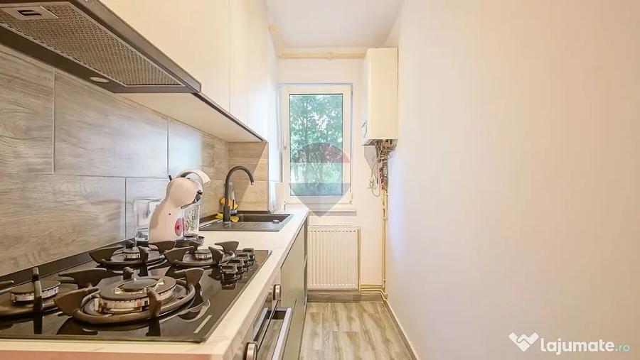 Apartament cu 2 camere semidecomandat în Florilor