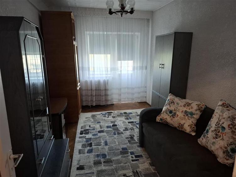 Apartament cu 2 camere decomandat în George Enescu
