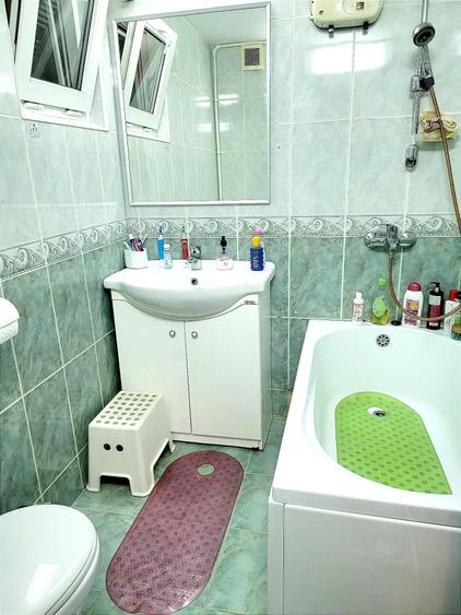 Apartament cu 3 camere decomandat în Tomis Nord